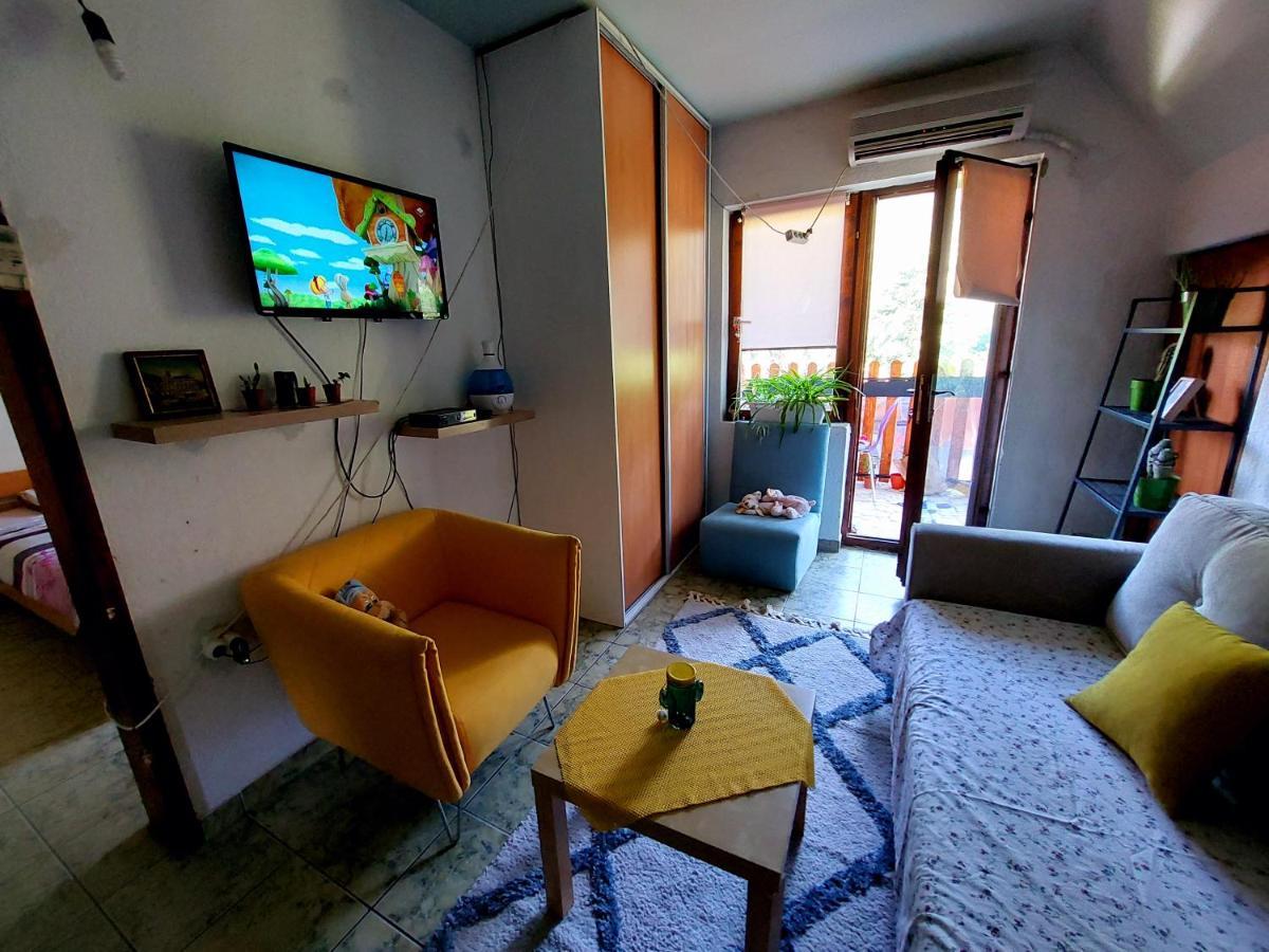 Incredible Apartment With A Mountain View - Matka Σκόπια Εξωτερικό φωτογραφία