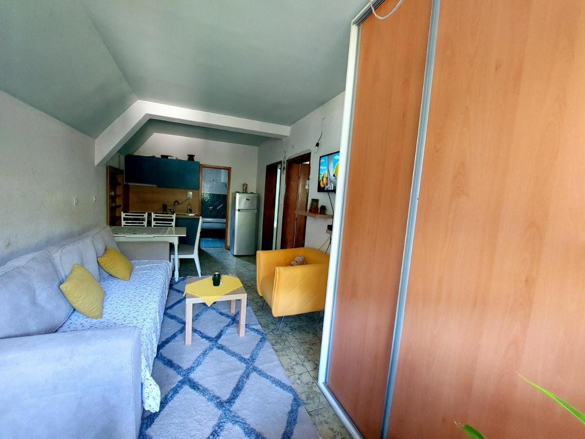 Incredible Apartment With A Mountain View - Matka Σκόπια Εξωτερικό φωτογραφία