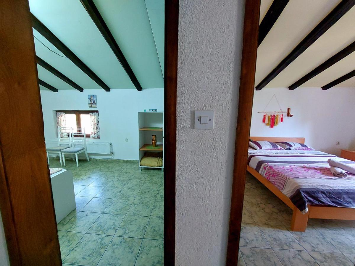 Incredible Apartment With A Mountain View - Matka Σκόπια Εξωτερικό φωτογραφία